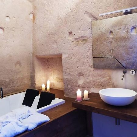 Fornaci 46 Sassi Con Idromassaggio Villa Matera Kültér fotó